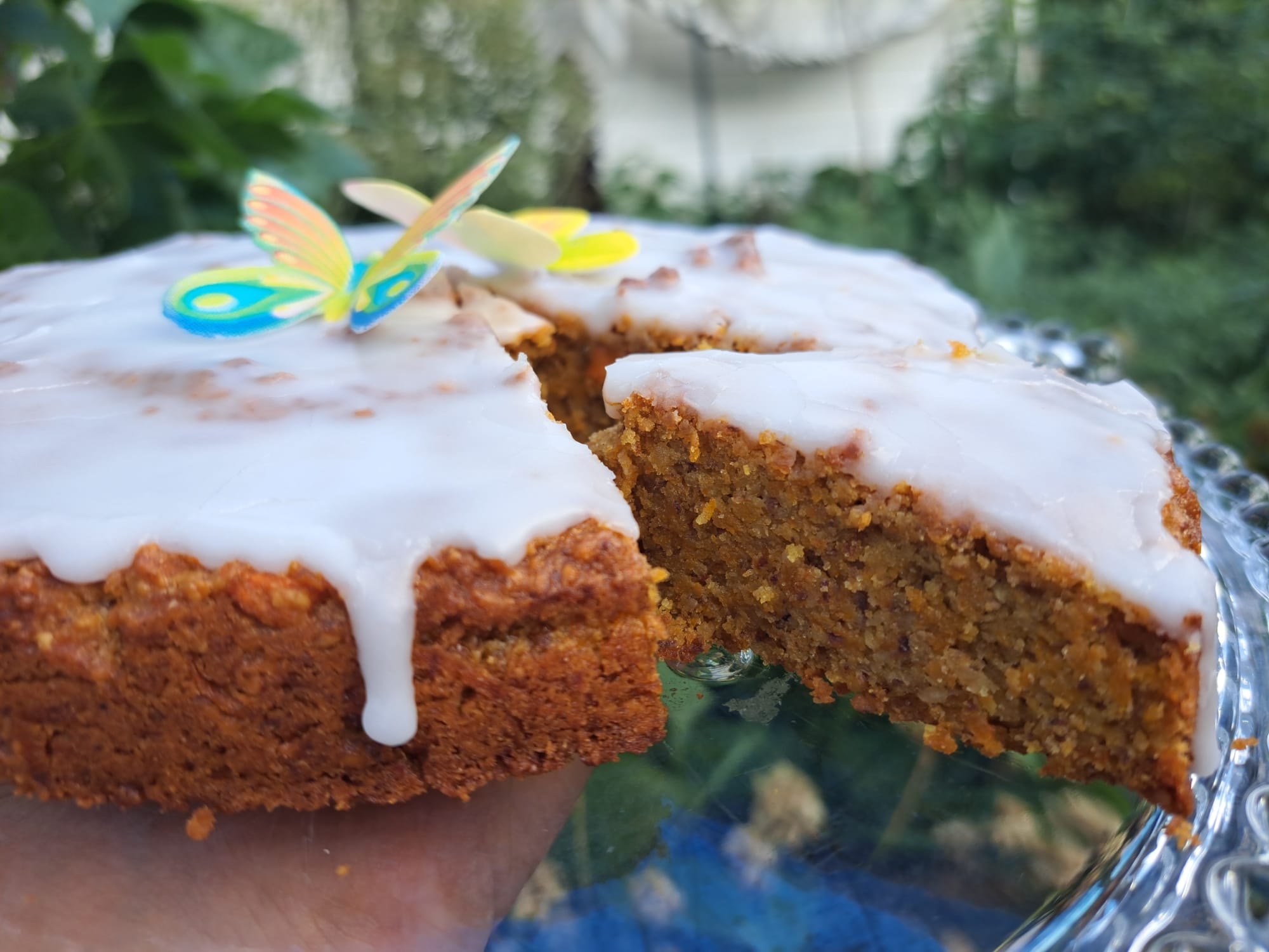 Saftiger Karottenkuchen mit Mudda Natur Quinoa-Mehl