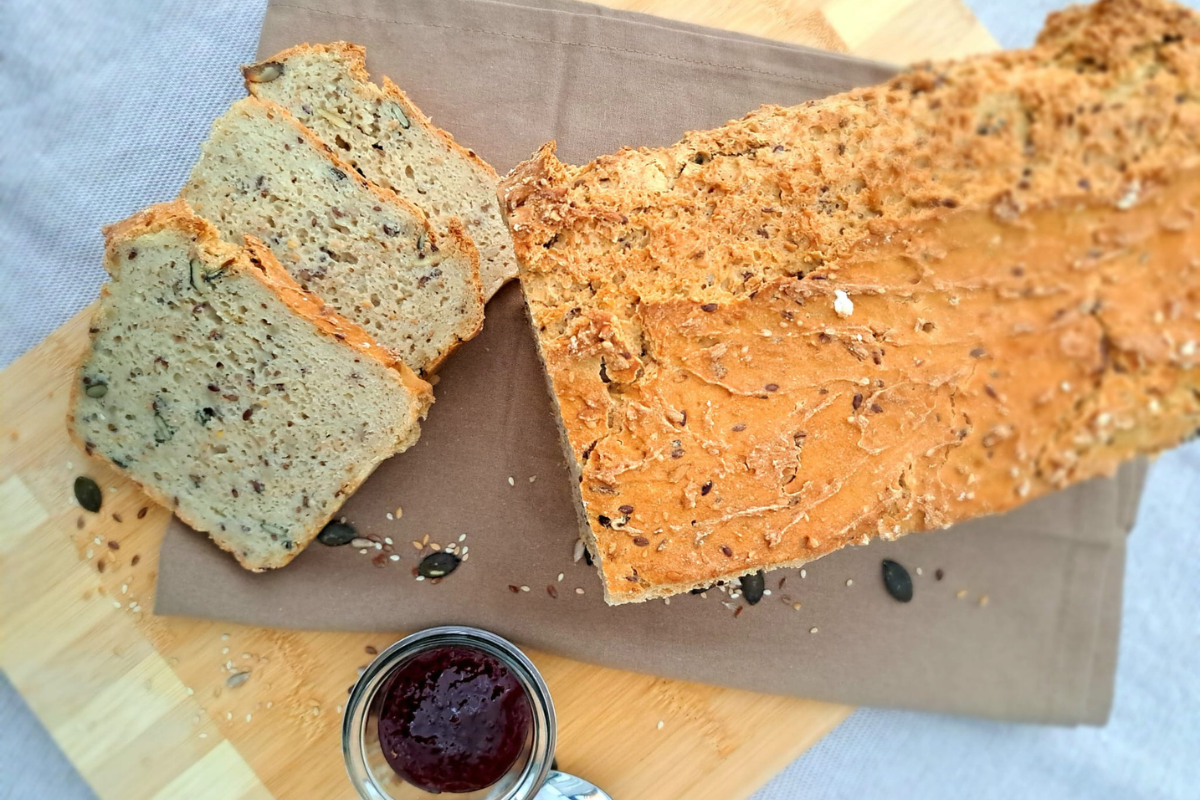 Quinoa-Vollkorn-Körnerbrot aus der Kastenform
