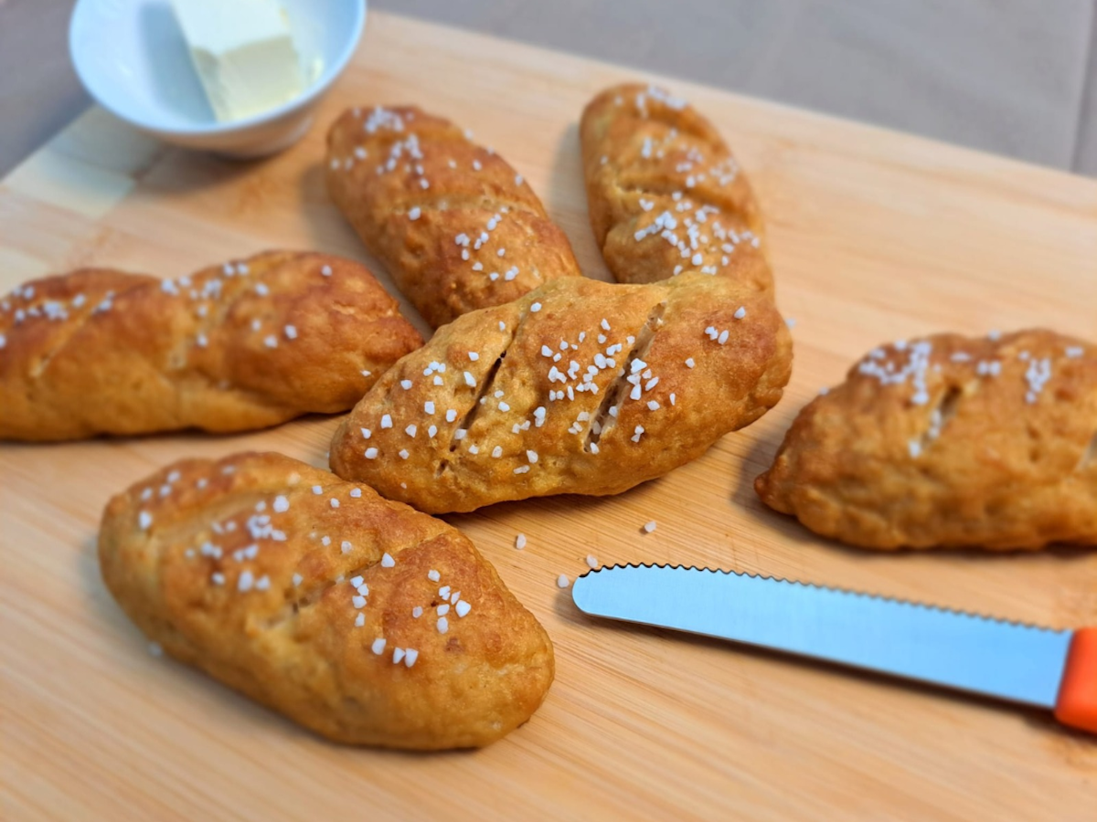 Quinoa-Laugenstangen